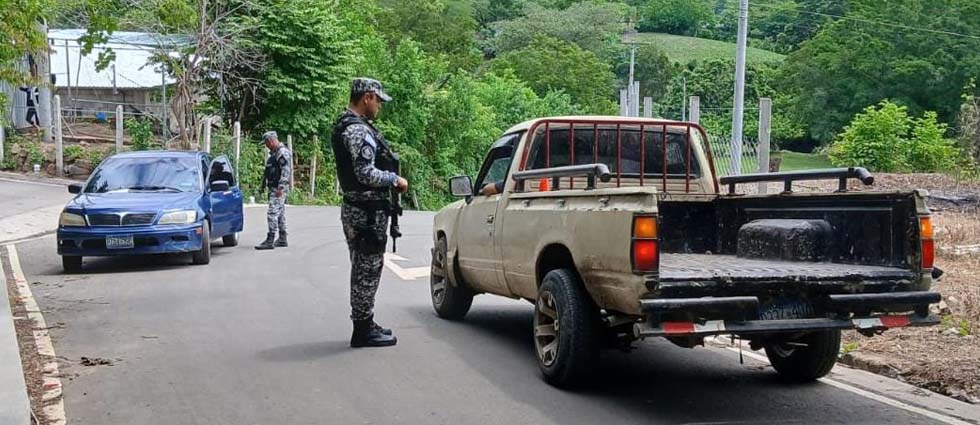 Fuerzas Especiales ejecutan intervenciones en San Salvador para identificar posibles remanentes de pandillas