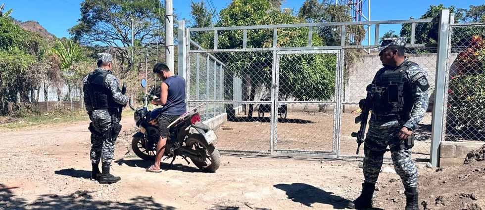 Presencia policial continúa fuerte en zonas donde antes asediaban las pandillas