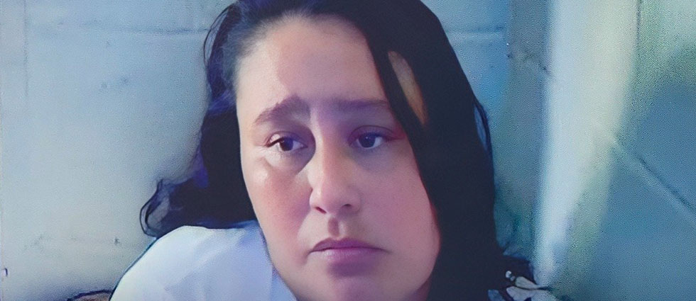 Esta condena recibió una mujer que, junto a su esposo, extorsionaron a un comerciante en Apopa