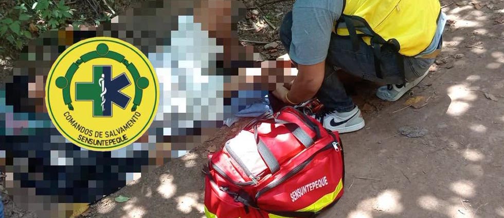 Hombre sufre fractura de rodilla tras fuerte siniestro vial en motocicleta en zona rural de Cabañas
