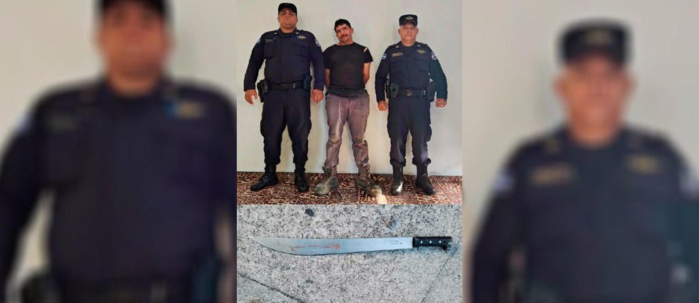 Capturan a sujeto que atacó a un hombre en su propia vivienda mientras bebían alcohol en Cuscatlán