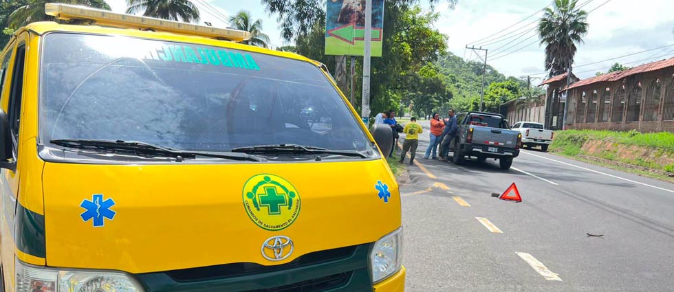Hombre resulta lesionado tras fuerte choque en Ciudad Arce