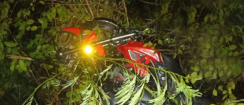 Dos lesionados deja accidente de motocicleta en carretera Panamericana, San Vicente