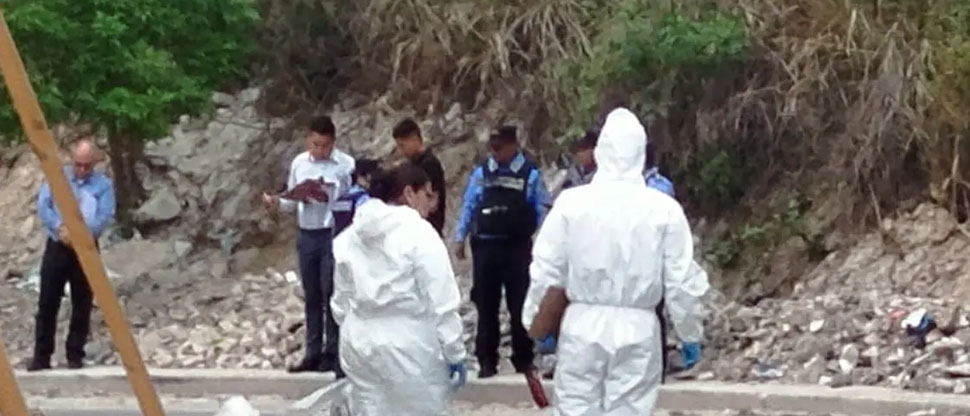 HONDURAS: encuentran cuerpo encostalado a una cuadra de una estación policial antiextorsión