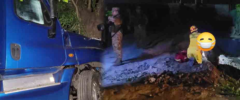Conductores de rastra y camión impactan en Tecoluca