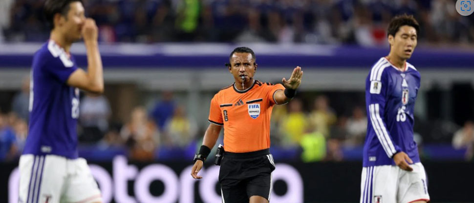 Barton se convierte en el primer árbitro centroamericano en pitar más partidos mundialistas