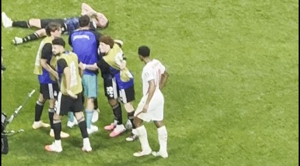 Tras la eliminación Bellingham ataca al “Colo” Barco de Argentina