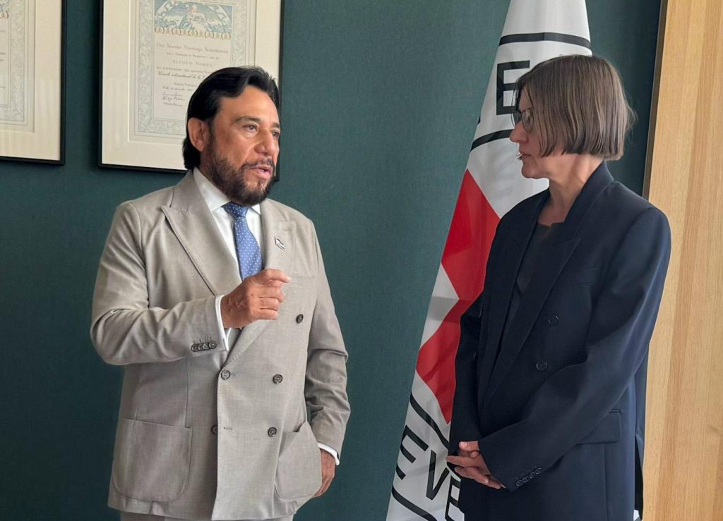 El Salvador consolida el diálogo de cooperación humanitaria