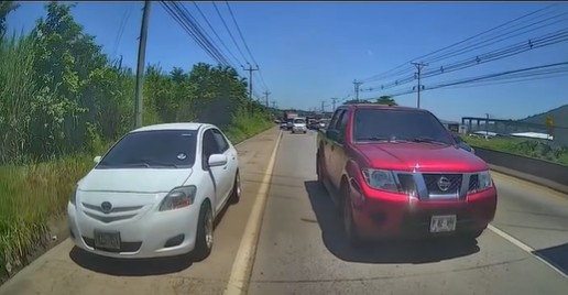 Piden los “3 Doritos Después” para automovilistas que circulan por el carril auxiliar