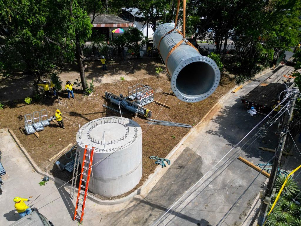 Avanza ensamblaje de torres del nuevo Aerocable del Área Metropolitana de San Salvador