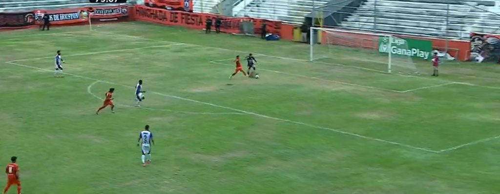 FESFUT otorga plazo prudencial a equipos de la Primera División para mejorar sus canchas 