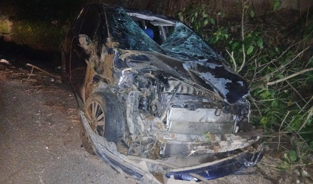 2 motociclistas pierden la vida en fuerte choque en la carretera a Santa Ana