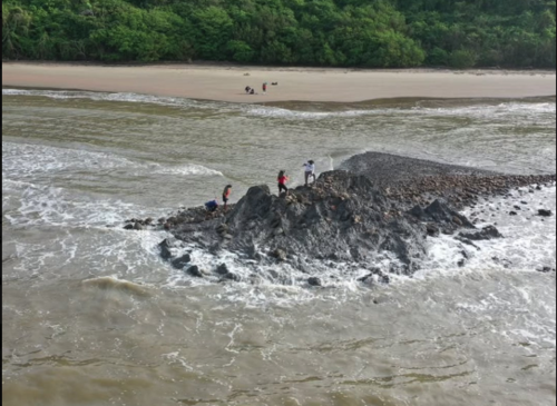Tras doble terremoto en Venezuela se forma volcán de lodo en Trinidad y Tobago