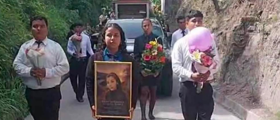 Dan el último adiós a Yeimi Flores, bailarina de “Las nenas del grupo caña”