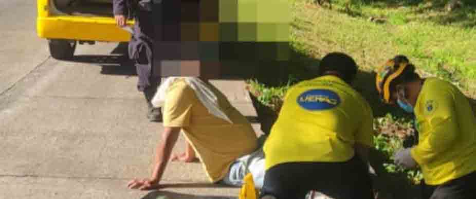 Biker resulta lesionado tras accidentarse en carretera Litoral
