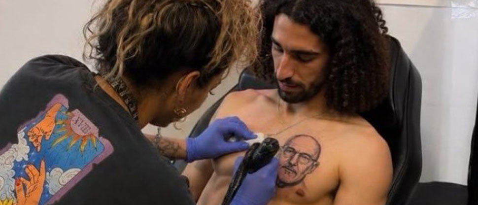 Cucurella aún no sabe en qué parte del cuerpo se tatuará a Luis De la Fuente