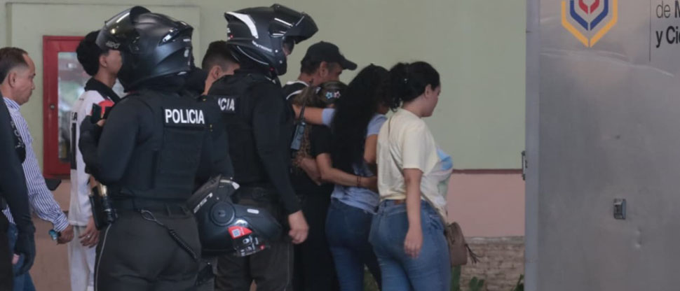 Ecuador: dos muertos y un detenido deja un intento de robo en un centro comercial