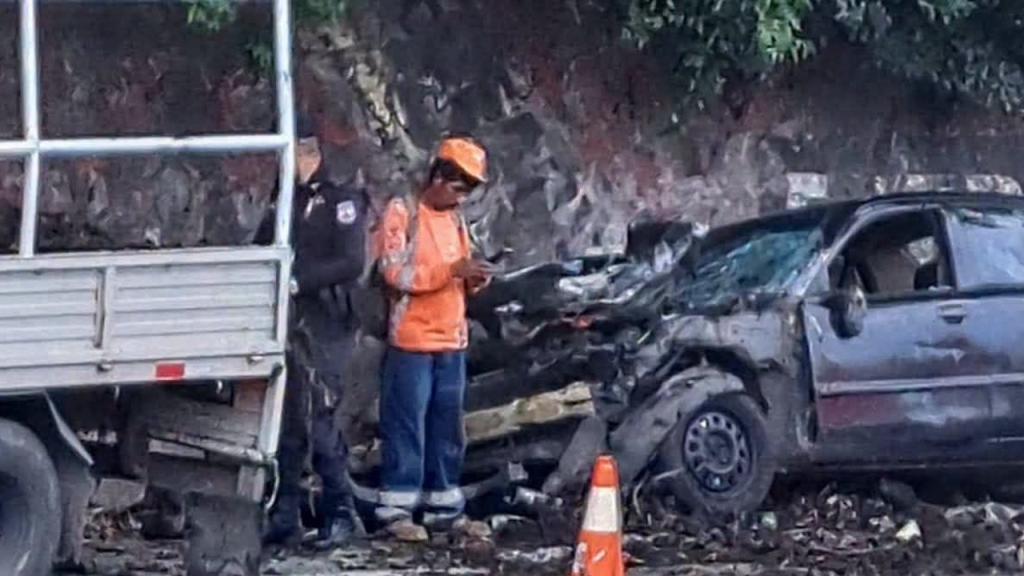 Conductor pierde el control y provoca grave accidente en la Troncal del Norte