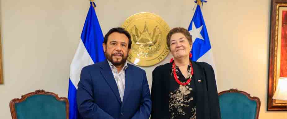 Vicepresidente Ulloa destaca la buena relación que hay entre El Salvador con Chile