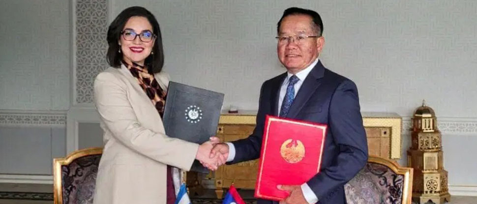 El Salvador establece relaciones diplomáticas con Laos
