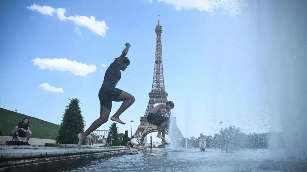 Francia continúa bajo una intensa ola de calor que afecta todo el país