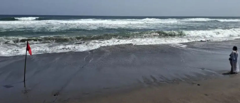 MARN alerta por incremento de oleaje en la costa salvadoreña