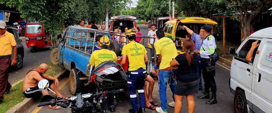 4 Lesionados, entre ellos 2 niños, tras accidentarse en Quezaltepeque