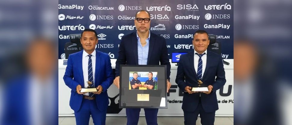 FESFUT galardona a Iván Barton y David Morán por su participación en el Mundial 2026
