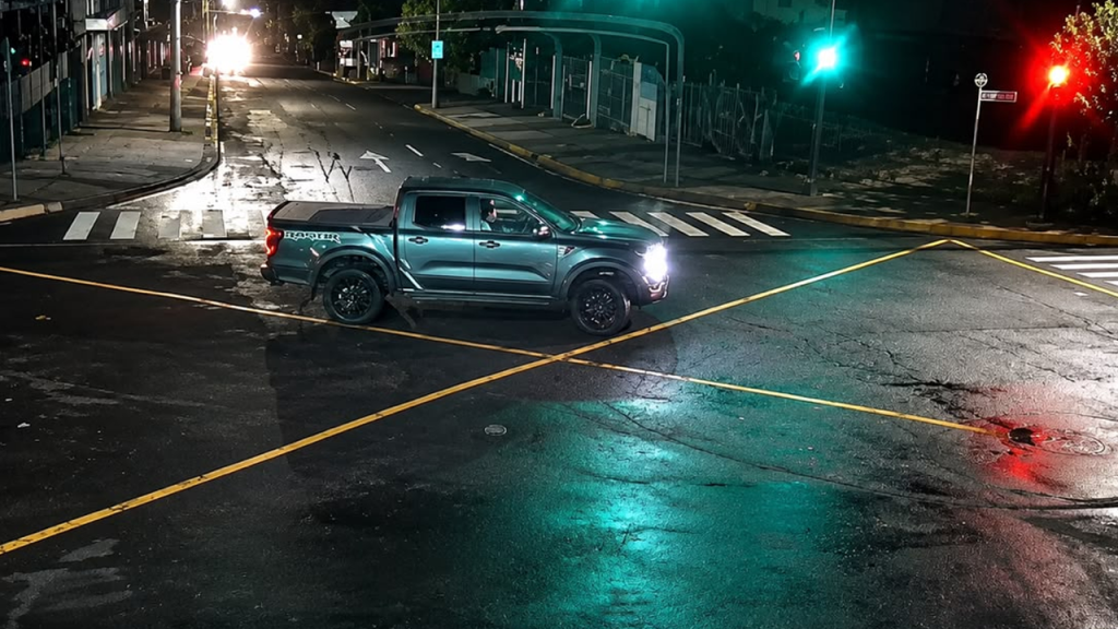 Al estilo de Rápido y Furioso, captan a conductor realizando maniobras peligrosas en Santa Tecla