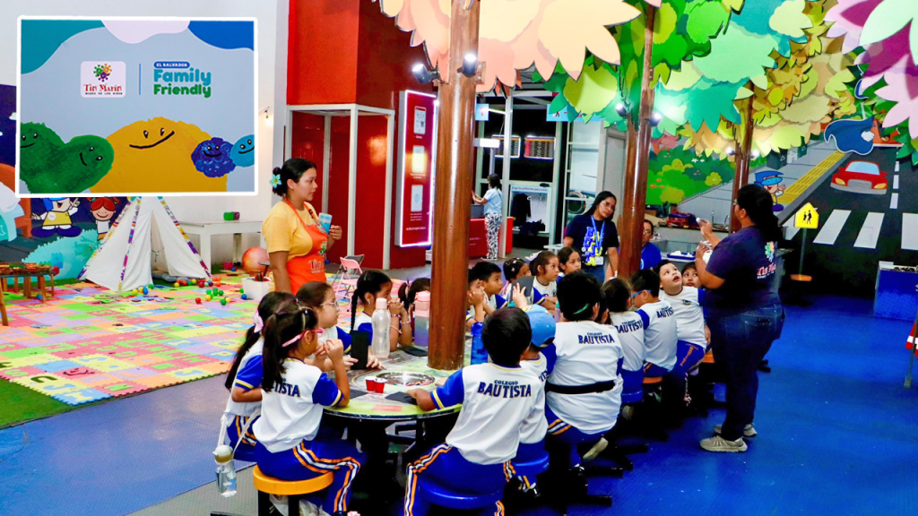 Despacho de la Primera Dama, Gabriela de Bukele otorga el sello “Family Friendly” al Museo de niños Tin Marín