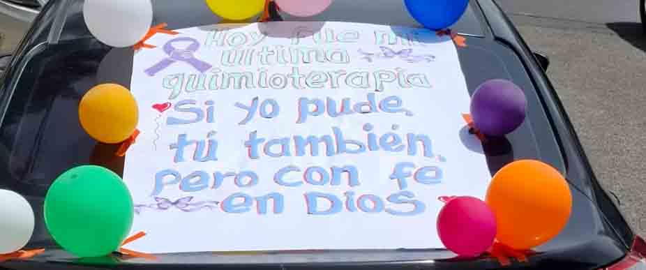 Salvadoreña agradece a Dios porque este viernes fue su última quimioterapia