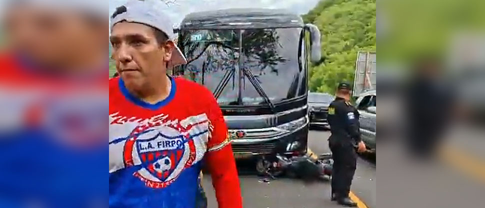 Bus que transportaba aficionados del FIRPO se accidenta en Guatemala