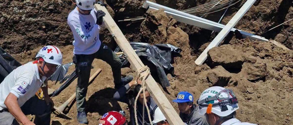 Un fallecido y dos heridos tras quedar soterrados en una obra de construcción en Antiguo Cuscatlán