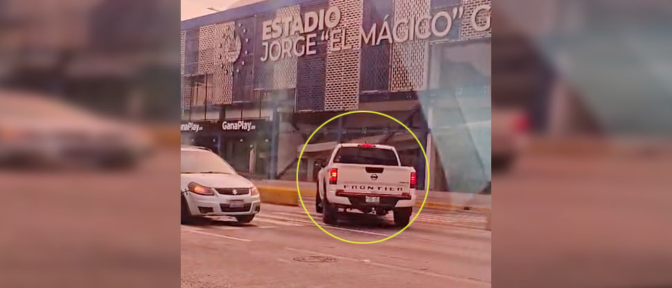 Conductor graba con su celular imprudente maniobra de otro automovilista