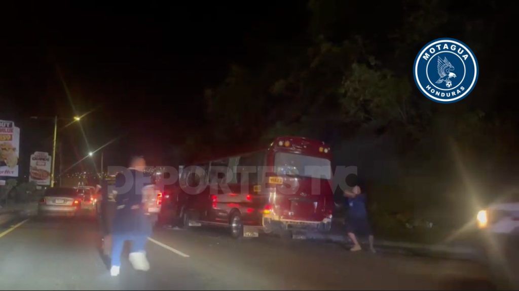 HONDURAS: atacan a tiros a bus lleno de aficionados del Motagua