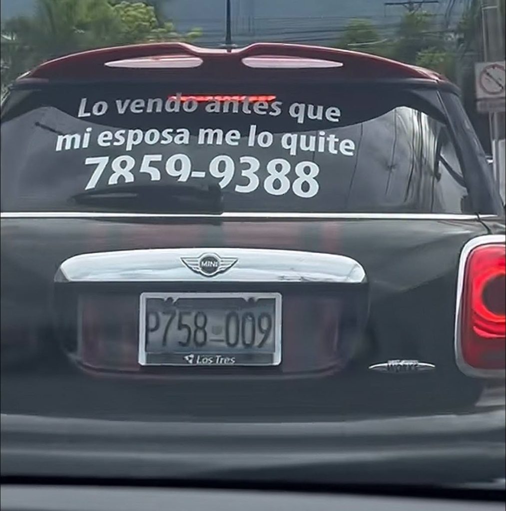 Salvadoreño quiere vender su carro antes que su esposa se lo quite