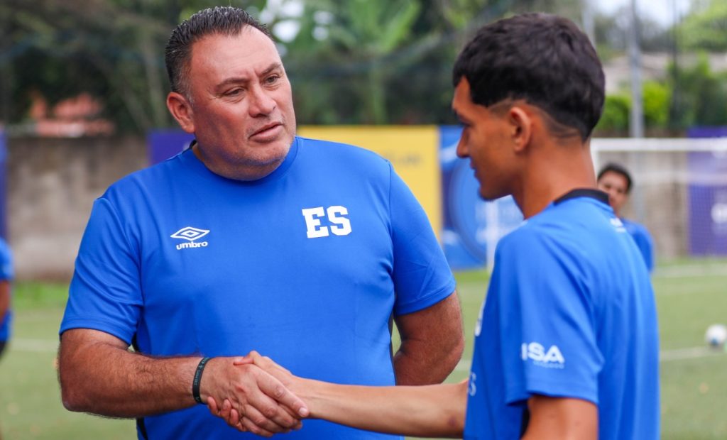 Erick Dawson Prado no va más como DT de la selección sub-20