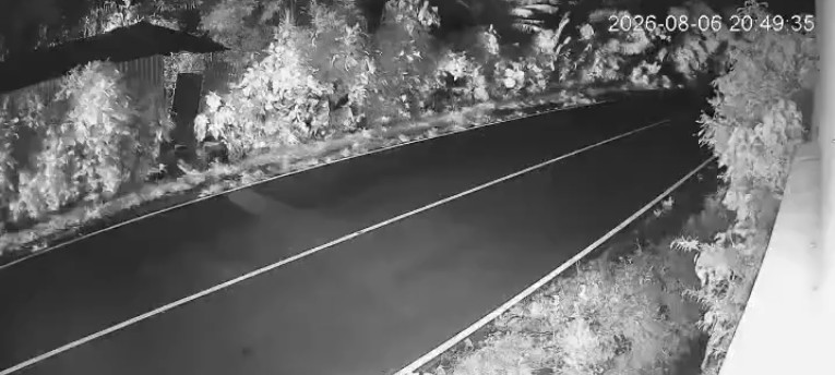 Este es el momento cuando hombre cae de un camión en marcha en Sonsonate