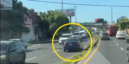 Automovilista es sancionado con $400 por cometer diferentes faltas al reglamento de tránsito