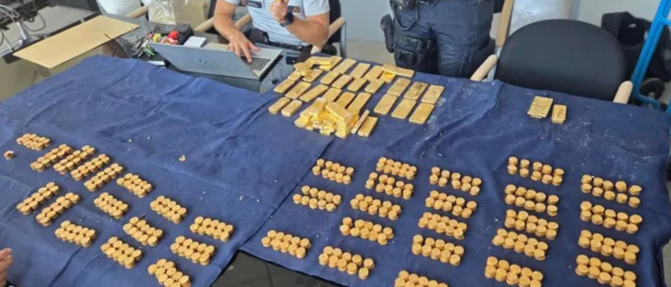 Bélgica: obreros descubren tesoro de oro valorado en $10.4 millones oculto en una casa