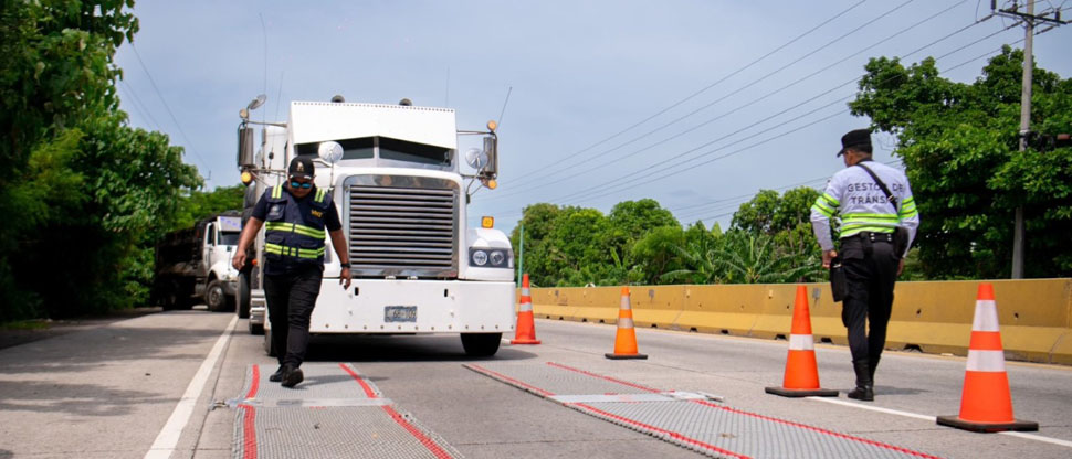 Refuerzan controles al transporte de carga en carreteras