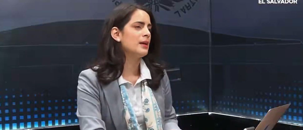 Claudia Ortiz anuncia su candidatura para convertirse en la secretaria general de VAMOS