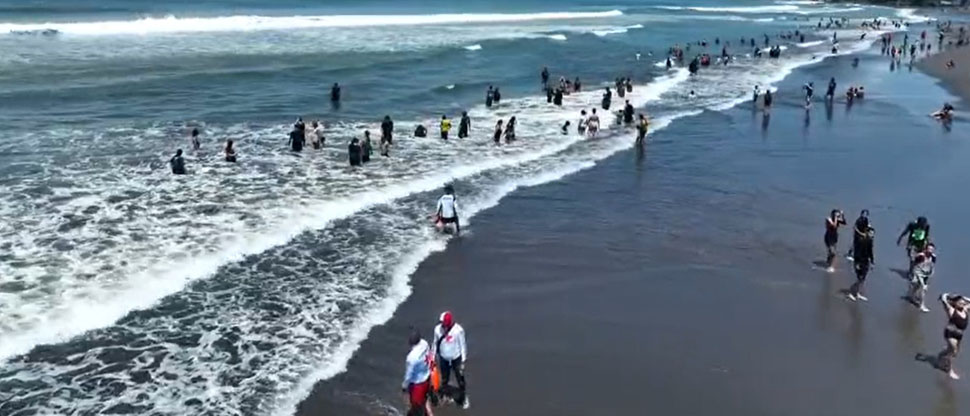 Cruz Roja ha realizado 10 rescates en playa El Majahual durante vacaciones agostinas