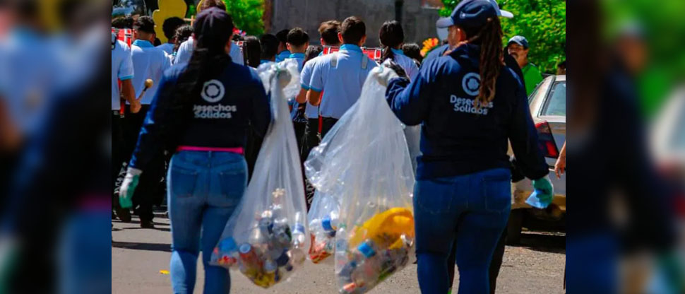 San Salvador recolectó más de mil toneladas de desechos durante las fiestas agostinas