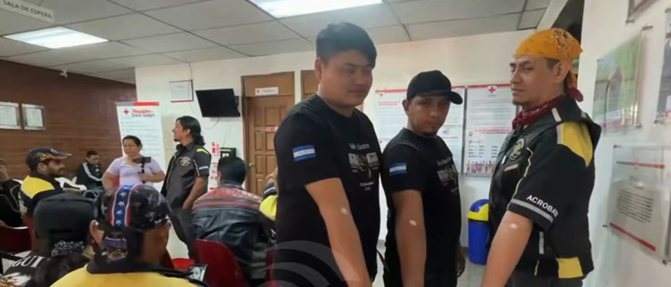 Club de motociclistas Águilas Negras de El Salvador donan sangre al Banco de la Cruz Roja Salvadoreña