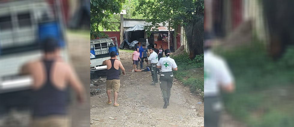 Auxilian a menor de edad tras sufrir lesiones al caer de su bicicleta en Guazapa
