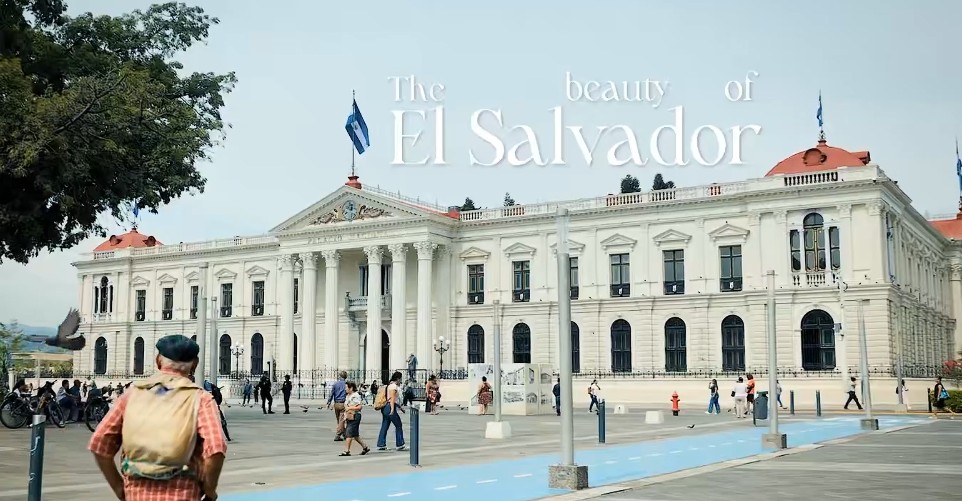 Embajada de Estados Unidos publica video felicitando a El Salvador por sus 205 años de independencia