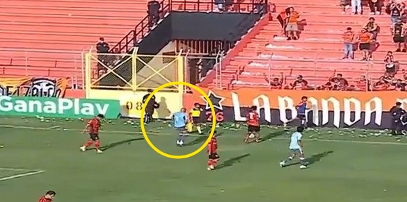 FESFUT respalda decisión del árbitro que expulsó a jugador del Alianza por “ofensivo”