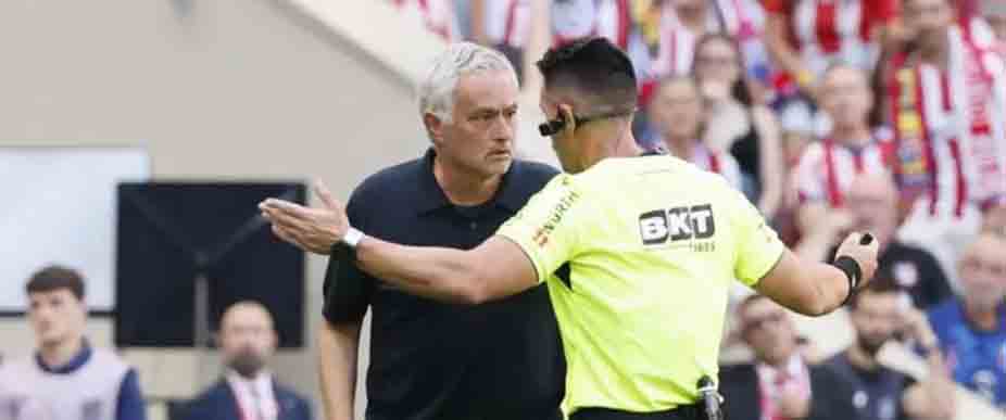 Se tenía que decir: Mou afirma que el árbitro que pitó el derby de Madrid no tiene experiencia