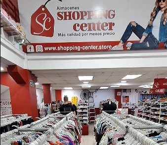 Shopping Center se desliga de fallecimiento de empleada e intoxicación de colaboradores